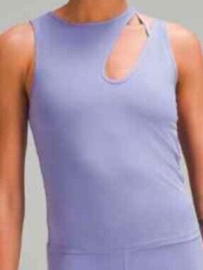NWT Lululemon size 14 Shoulder Cut-Out tank